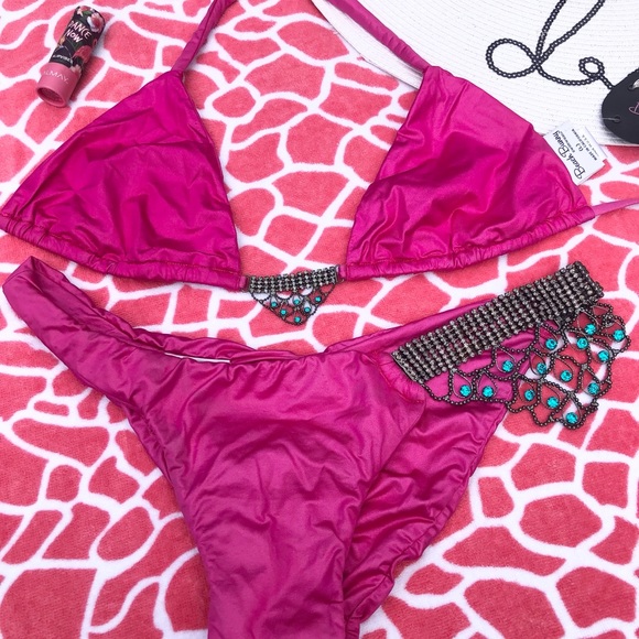 SOLD/// NWT beach bunny bikini Fly Me To the moon in pink extremely RARE; L set